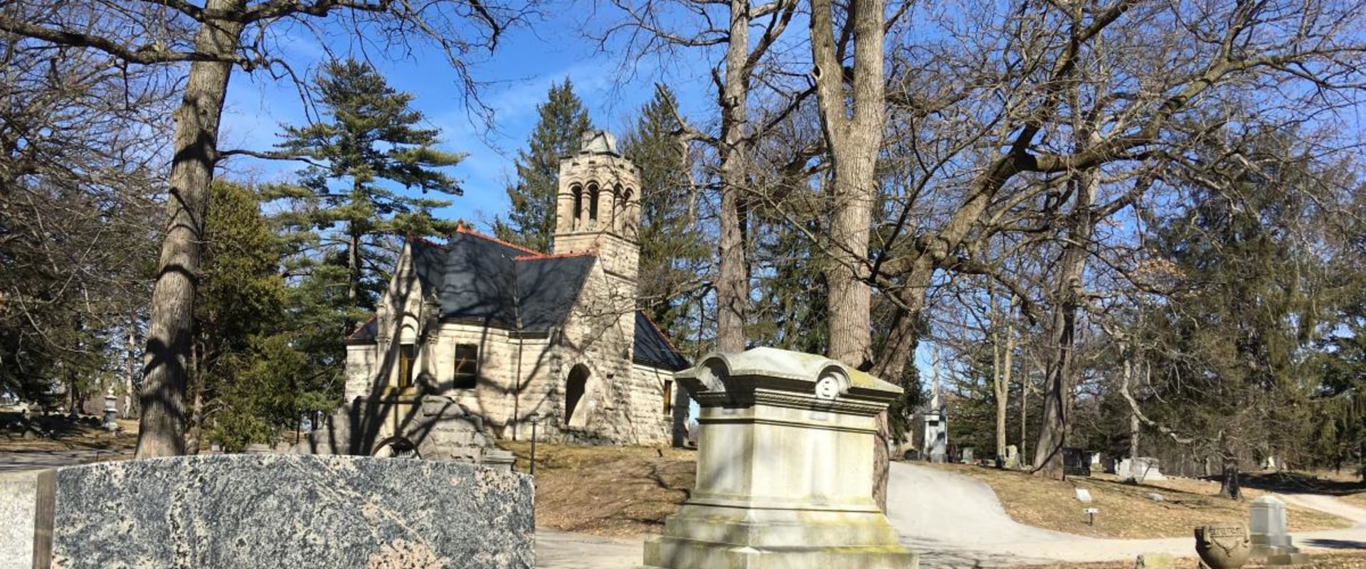 Uncovering the Fascinating History of Church Cemeteries in Wayne County, Michigan